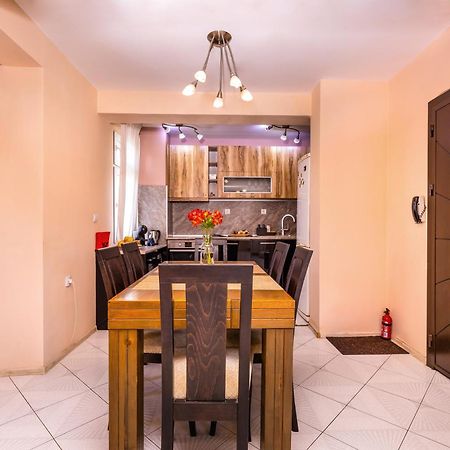 Roof Top Terrace Maisonette プロヴディフ エクステリア 写真